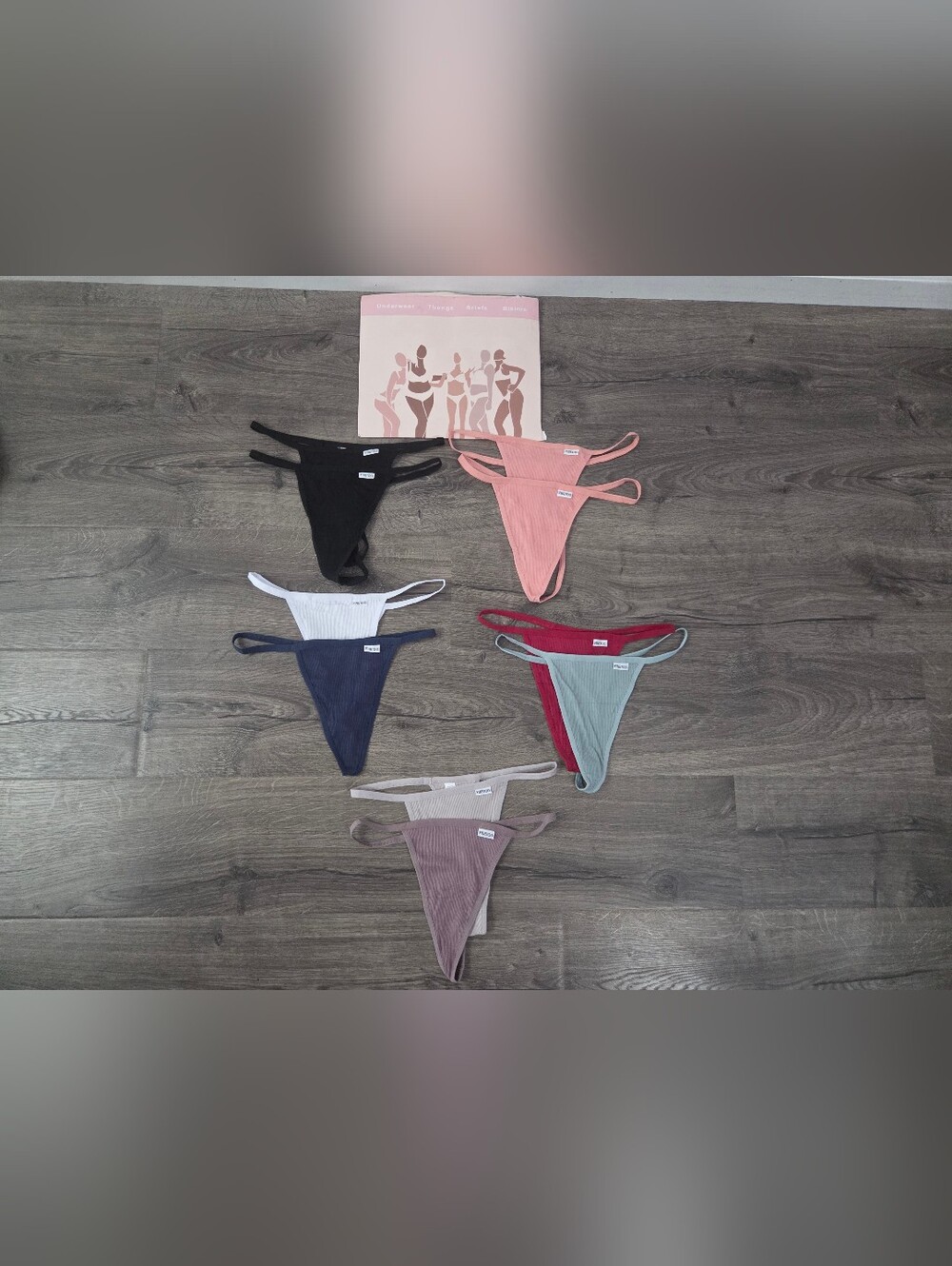 Womens Thongs Set (10) Size M - NEW